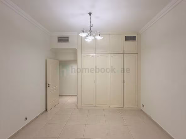 Room for Rent in Al Raffa