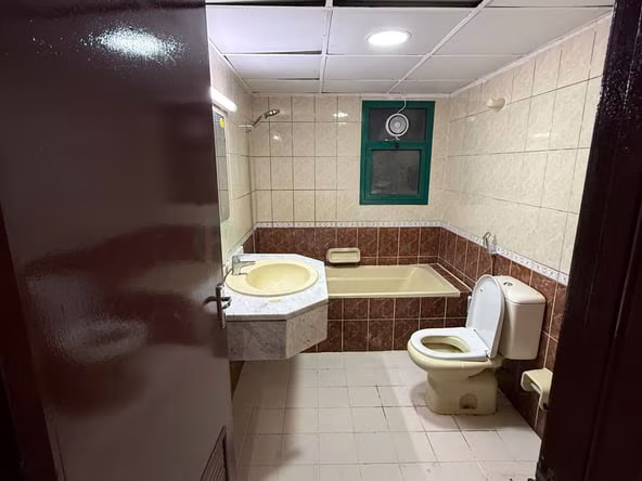 Room for Rent in Al Mankhool