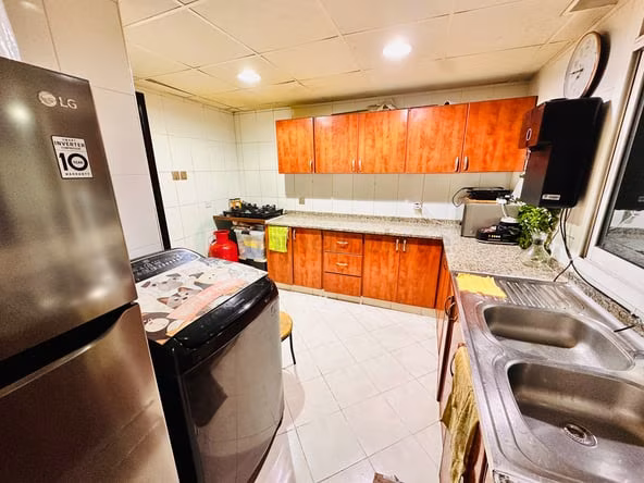 Room for Rent in Bur Dubai