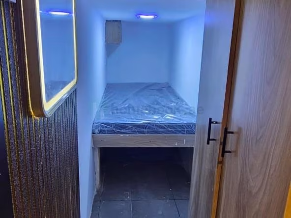 Bed Space & Partition in Business Bay