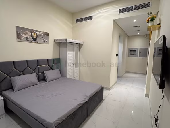 Room for Rent in Al Mankhool