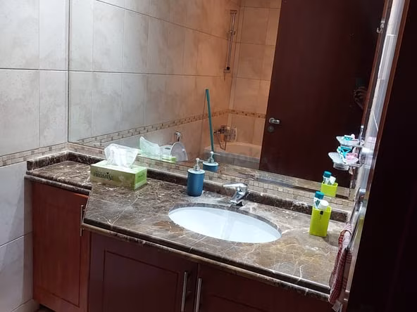 Room for Rent in Oud Metha