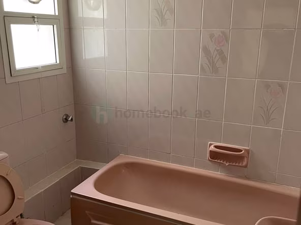 Room for Rent in Al Karama
