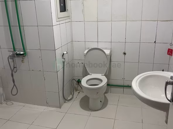 Bed Space & Partition Near BurJuman Metro Station