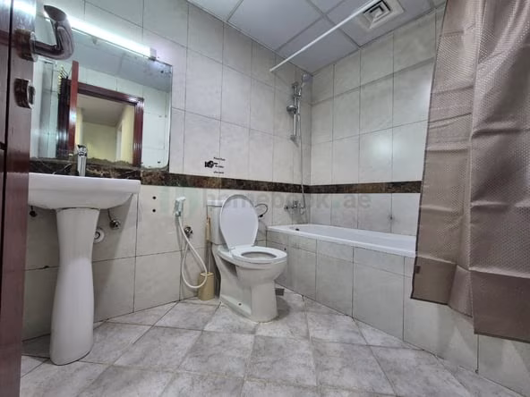 Bed Spaces & Partitions for Ladies in Dubai- Monthly Rental