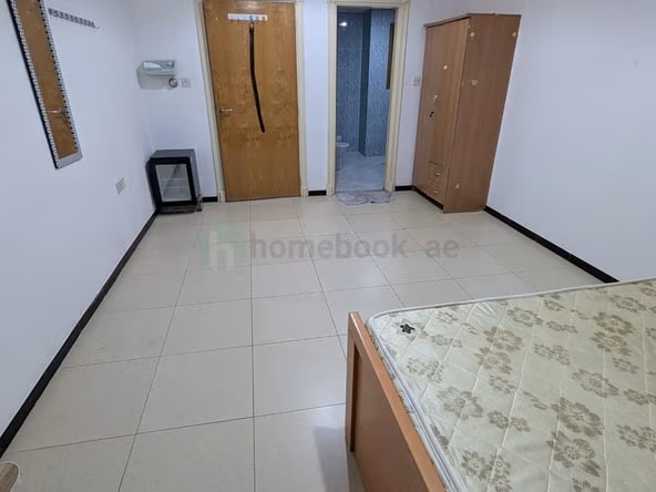Room for Rent in Al Muraqqabat