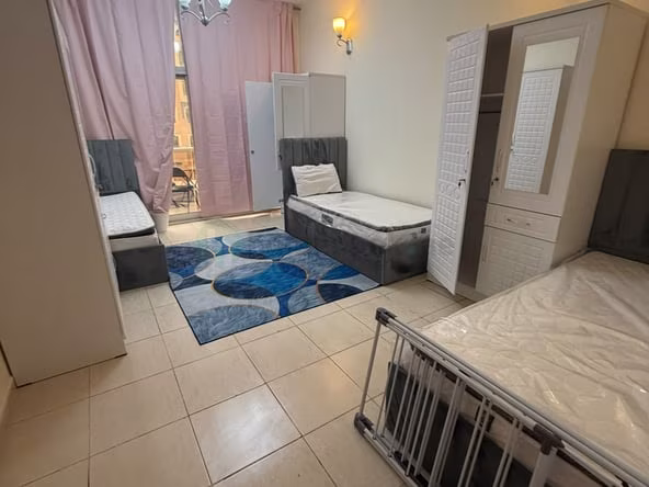 Bed Space in Dubai Silicon Oasis (DSO) & Partition for Rent