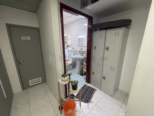 Bed Space in Rashidiya, Dubai & Partition Rooms for Monthly Rent