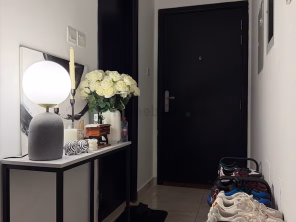 Bed Space & Partition in Jumeirah Village Circle (JVC)