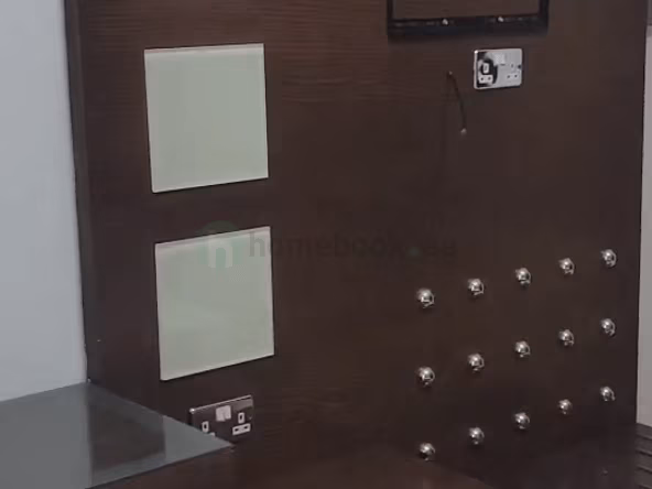 Bed Space & Partition Near BurJuman Metro Station