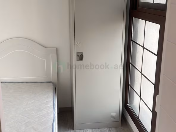 Bed Space & Partition in Jumeirah Village Circle (JVC)