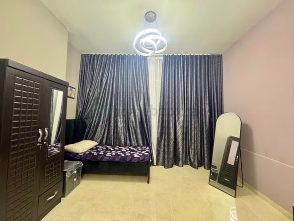 Bed Space in Dubai Silicon Oasis (DSO) & Partition for Rent