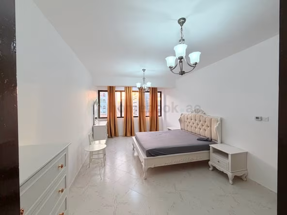 Room for Rent in Al Muraqqabat