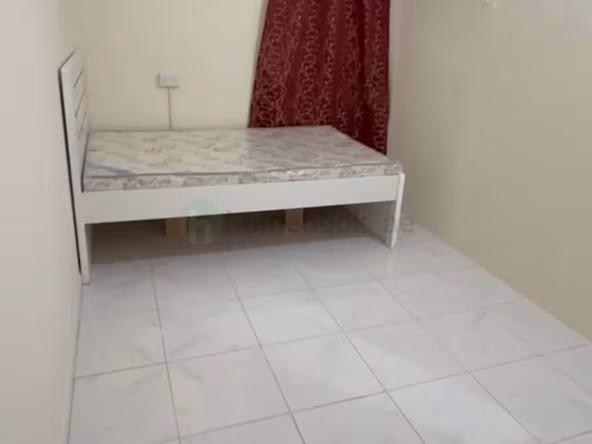 Bed Space & Partition in Al Mankhool