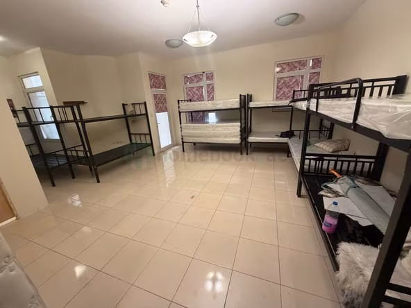 Bed Space & Partition in Jumeirah Village Circle (JVC)