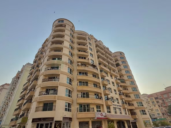 ‌Bedroom Apartment for Rent in International City Dubai