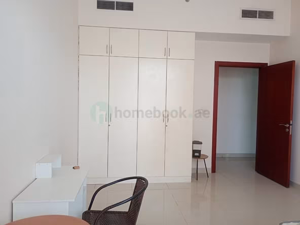 Bed Space & Partition in Jumeirah Village Circle (JVC)