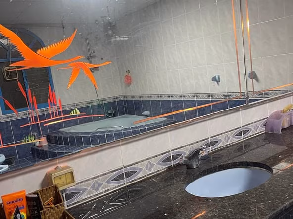 Bedroom Apartment for Rent in Bur Dubai