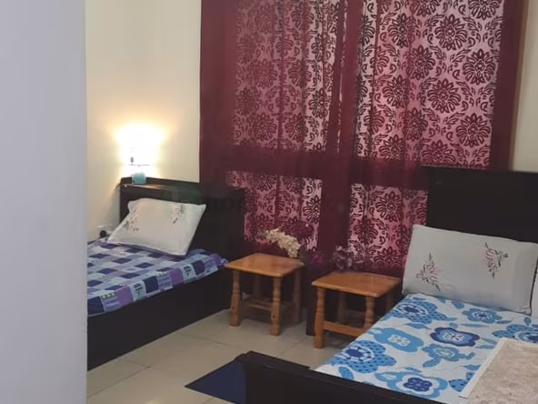 Bed Space & Partition in Al Mankhool