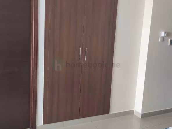 Couple Room for Rent in Dubai
