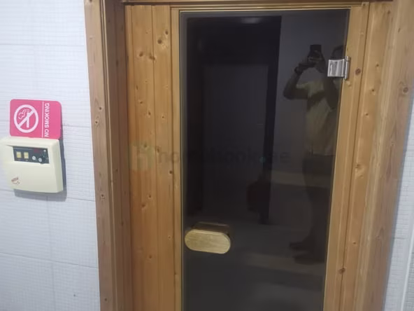 Couple Room for Rent in Dubai