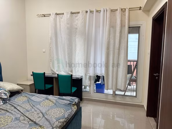 Couple Room for Rent in Dubai