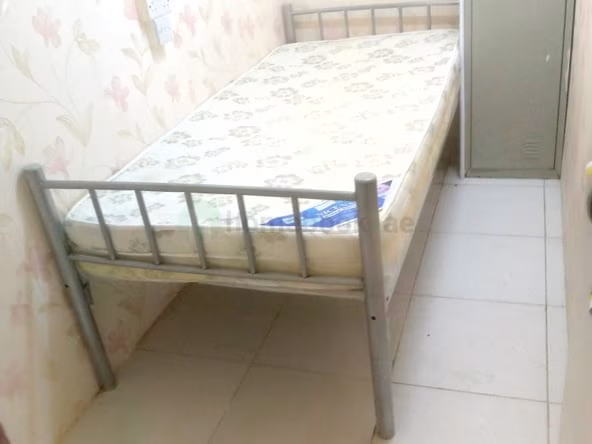 Bed Space in Rashidiya, Dubai & Partition Rooms for Monthly Rent
