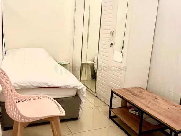 Bed Space and Partition in Dubai Marina for Monthly Rent