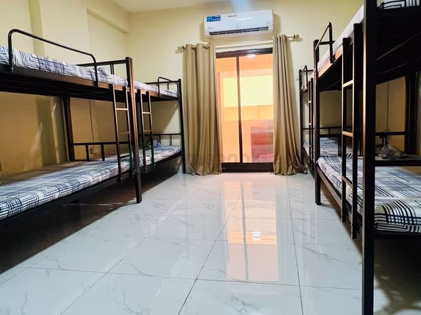 Bed Space & Partition in Al Raffa