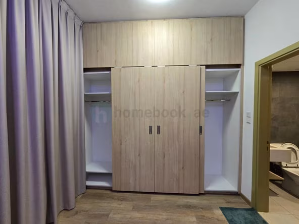 Bed Space & Partition in Jumeirah Village Circle (JVC)
