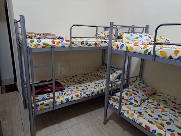 Bed Space and Partition in Hor Al Anz, Dubai, for Monthly Rent