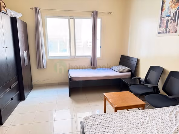 Bed Space & Partition in Al Raffa