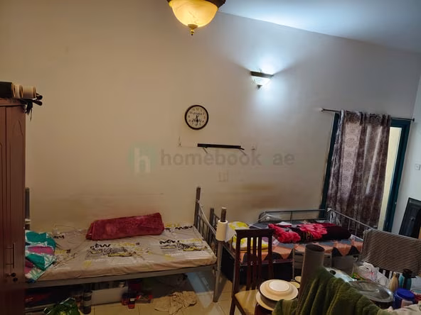 Bed Space & Partition in Al Qusais
