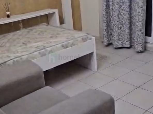 Bed Space & Partition in Discovery Gardens