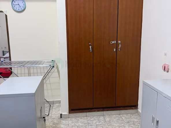 Bed Space & Partition in Al Qusais