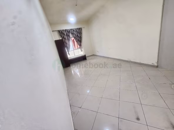 Bedroom Apartment for Rent in Bur Dubai