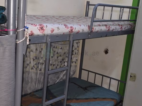 Bed Space and Partition in Hor Al Anz, Dubai, for Monthly Rent