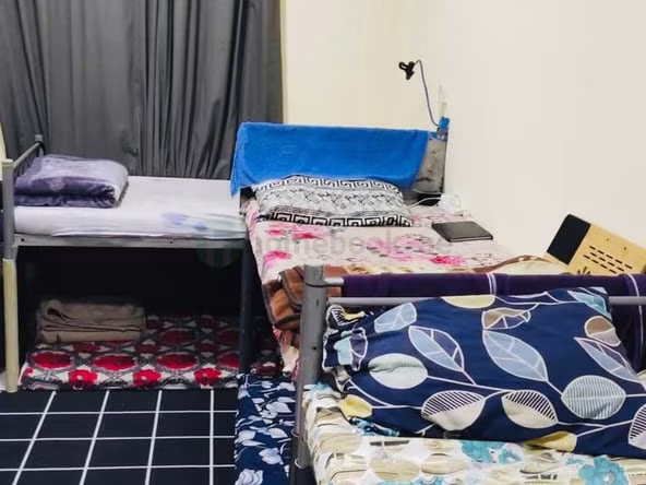 Bed Space & Partition in International City