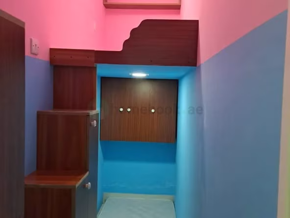 Bed Space & Partition in Dubai Investment Park (DIP)