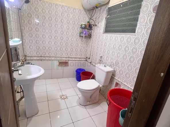 Bed Space & Partition in Al Fahidi