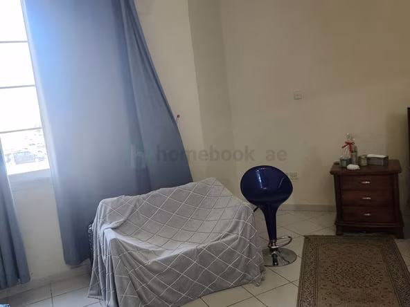 Room for Rent in International City