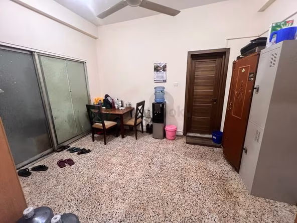 Bed Space & Partition in Al Fahidi