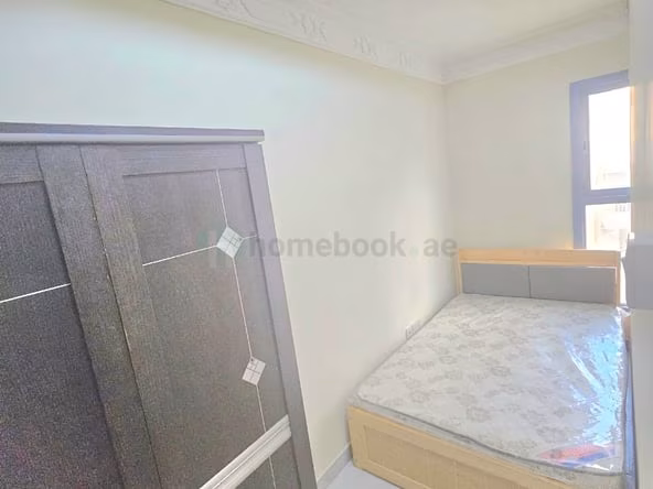 Bed Space & Partition for Rent in Al Muteena, Deira