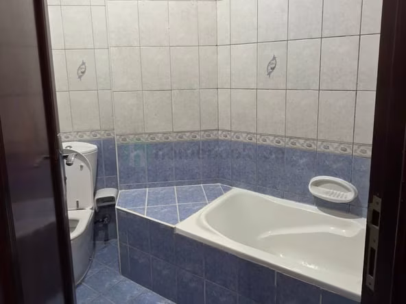 Bed Space & Partition in Al Hamriya