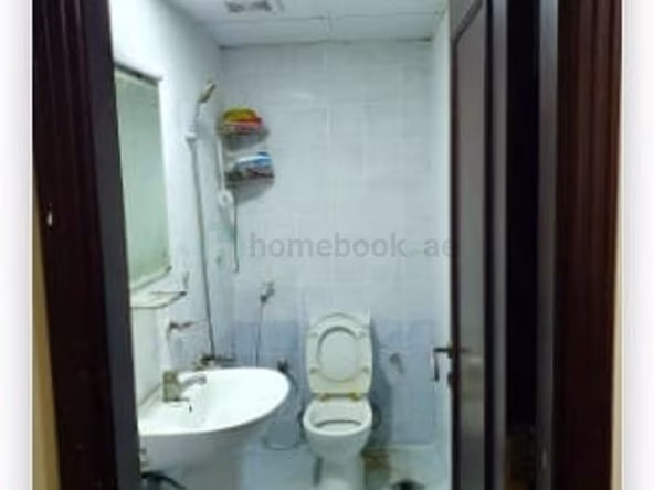 Bed Space & Partition in Al Raffa