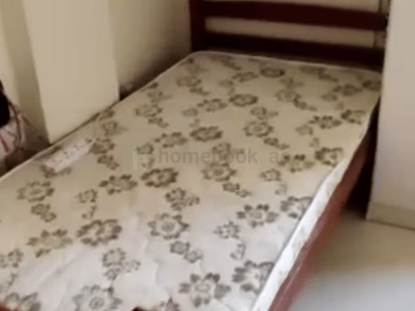 Bed Space & Partition in Al Hamriya