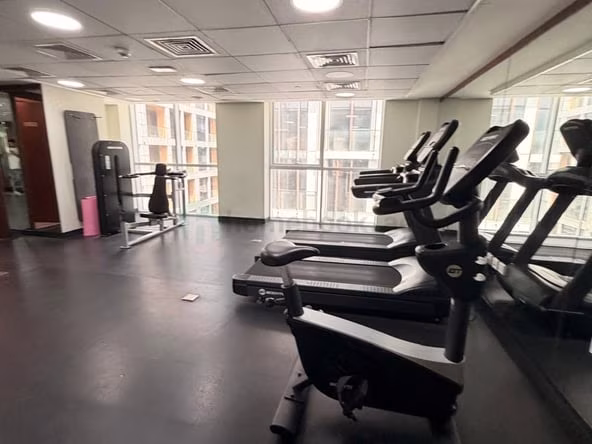 Room for Rent in Sheikh Zayed Road