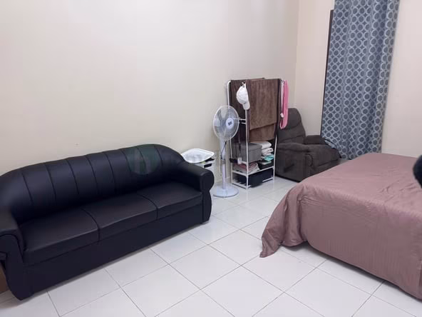 Room for Rent in International City