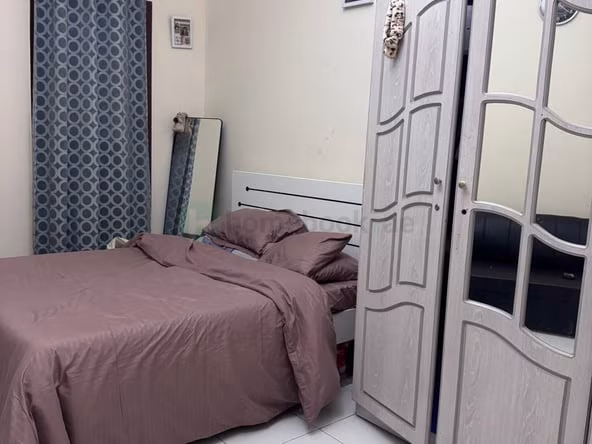 Room for Rent in International City