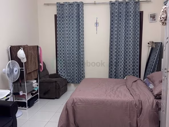 Room for Rent in International City